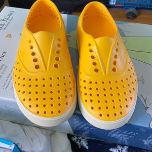 Native Miller Slip on Shoe Yellow Size 6